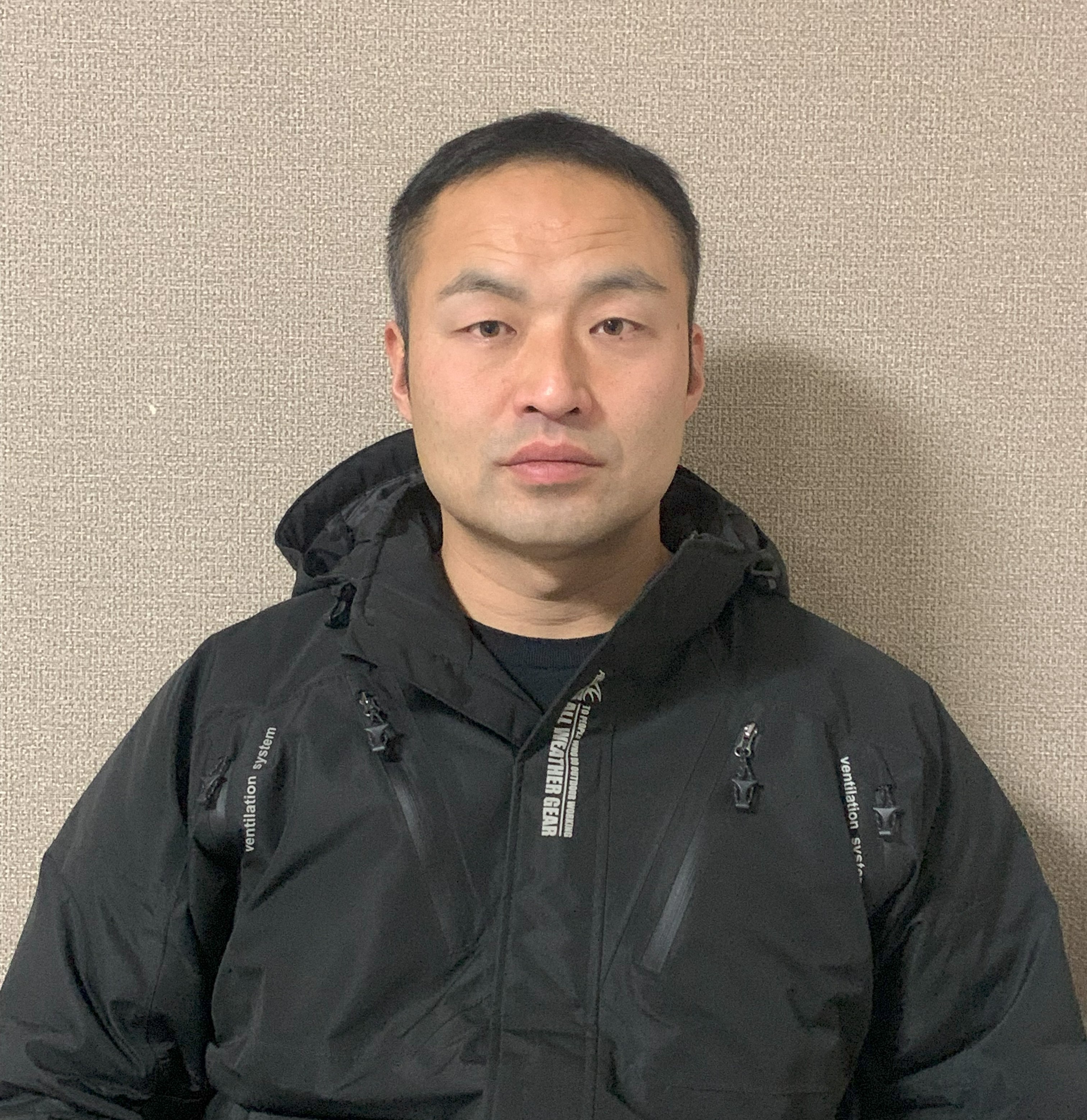 表 晃嗣