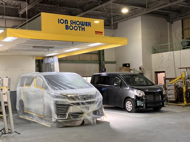 鈑金工場も完備しております。