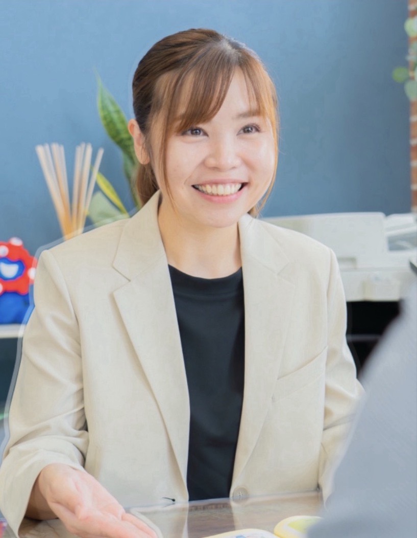 西田　綾子