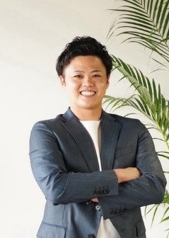 株式会社W-NEXT　代表取締役	 加藤 隼