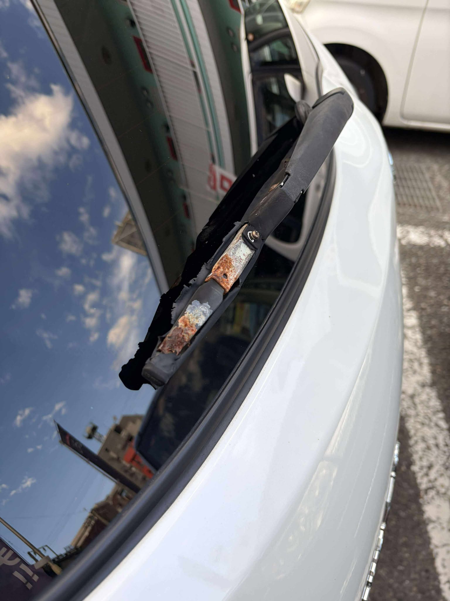 551867074_2008666433225698_4962262832728