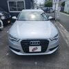自社ローン推奨車。再生中、職人、個人事業主、シングルマザー、契約社員、ブラック
応援します、まずはご連絡下さい