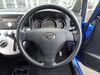 【純正ステアリング】手にしっかり馴染みとても運転しやすいハンドルです♪高級感もにじみ出ております