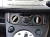 【マニュアルエアコン】直感的に操作ができるマニュアルエアコン装備車です♪快適な車内空間でドライブをお楽しみください