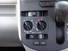 【マニュアルエアコン】直感的に操作ができるマニュアルエアコン装備車です♪快適な車内空間でドライブをお楽しみください
