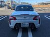 技術集団がお車を磨き、ツヤツヤのガラスコーティングを実現いたします。コーティングした車は洗車が楽になり塗装の色あせを防ぎ、車の価値を守ります。