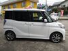 軽自動車から大型車まであらゆる車の整備が自社工場で出来ます。車検・点検・整備などアフターフォローもお任せ下さい。