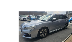 レヴォーグ【バックカメラ】【クルコン】