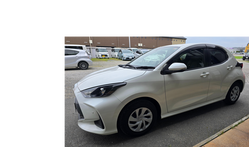 ヤリス【バックカメラ】