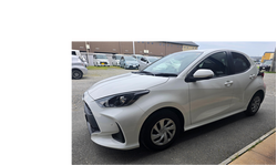 ヤリス【バックカメラ】