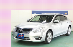 ★ティアナ【2.5 XV ナビAVMパッケージ】車検2年付