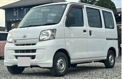 自社ローン、コンパクトカー