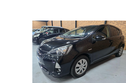 アクア【バックカメラ】【プッシュスタート】