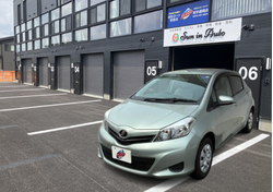 ヴィッツ♡2万キロ台❣❣❣低走行(*'ω'*)ETC♪ナビ