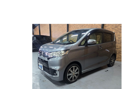 eKカスタム【全周囲カメラ】