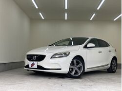 V40