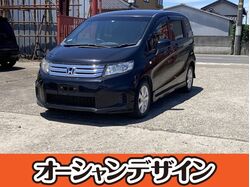 【車検２年付】8300★フリードスパイク　1.5Gエアロ