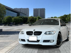【BMW3シリーズ 335iクーペ】サンルーフ レザーシート