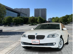 【BMW 5シリーズ 523iツーリング】ユーザー買取車