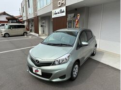 ヴィッツ♡2万キロ台❣❣❣低走行(*'ω'*)ETC♪ナビ