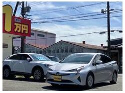 この度は当店のお車をご覧になっていただき、誠にありがとうございます。じっくり現車確認して頂けるよう、ご準備を致します！