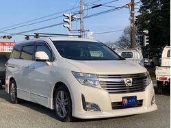 エルグランド（Ｍ-８９９サカ）