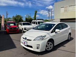 プリウス30☆バックモニター☆ETC★ナビ♪プッシュ★