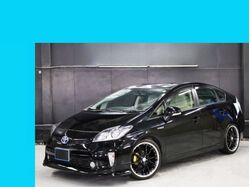 ★月額支払回数変更可【ローダウン・エアロパーツ付】プリウス