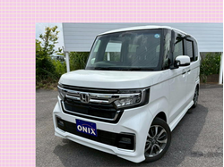 NBOXカスタム【L】車検2年付。オイル交換3回付