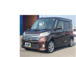デイズルークス ハイウェイスター【両側電動スライドドア】