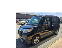 ルーミー【両側電動スライドドア】