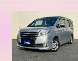 ノア【1.8Xハイブリッド】車検２年付