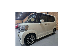 N-BOX カスタム【両側電動スライドドア】