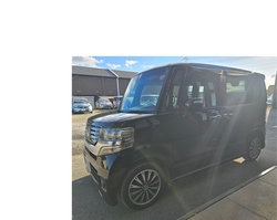 N-BOX カスタム【両側電動スライドドア】