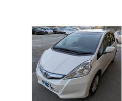 フィットハイブリッド【バックカメラ】