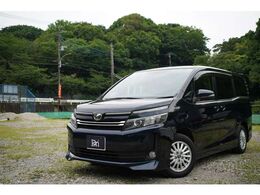 深緑色で他車とあまりかぶらないデザイン、目立つ傷も少なく綺麗な状態です！
