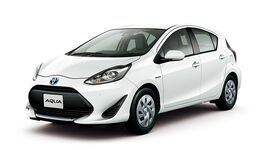 自社ローン、コンパクトカー