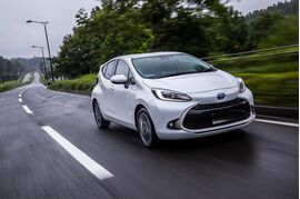 自社ローン、コンパクトカー