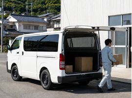 税金滞納がある法人様向けに、車の購入や自社ローン相談時の考え方を解説。淡路島で事業用車を導入する際の資金繰りや返済見通し、相談時のポイントを整理します。