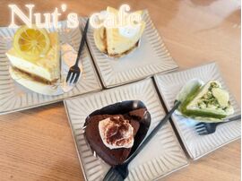 カーマッチ大阪河内長野店　ナッツカフェ