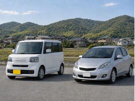 コンパクトカーと軽自動車