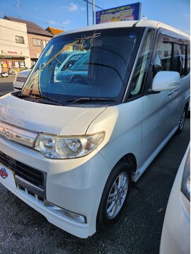 シングルマザー、職人、個人事業主、ブラック、応援車輛！！
車検あるのですぐ乗れます！！
スライドドア！！