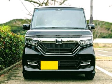 車選びは 「維持費」と「使い方」 で答えが変わります 車選びは 「維持費」と「使い方」 で答えが変わります