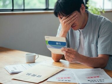 借入があると「もう無理かも…」 と思ってしまいますよね 借入があると「もう無理かも…」 と思ってしまいますよね