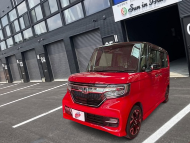 盛岡展示中のN-BOXカスタム外装レッドカラー