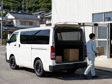 税金滞納がある法人様向けに、車の購入や自社ローン相談時の考え方を解説。淡路島で事業用車を導入する際の資金繰りや返済見通し、相談時のポイントを整理します。
