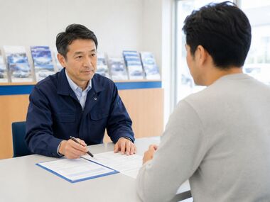 銀行ローンと自社ローンでは、審査で重視されるポイントが異なります。現在の収入や支払い計画、頭金、勤務・居住状況など、自社ローンで確認される基準と事前に準備できることを解説します。
