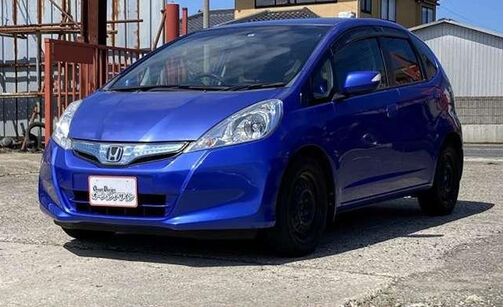 国産車 ホンダ フィットハイブリッド 自社ローン専門 中古車販売 カーマッチ