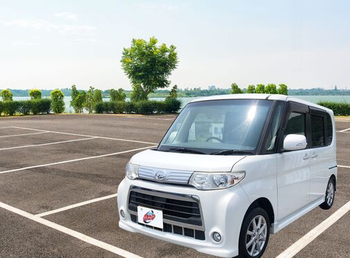国産車 :: ダイハツ :: タントカスタムX | 自社ローン専門の中古車販売 