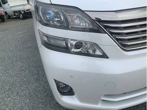 【お車探し】お客様のご要望に応じて、仕入れのプロがお客様と一緒にご希望のお車をお探しさせて頂くサービスをご提供しています。ご遠慮なくお申し出ください。